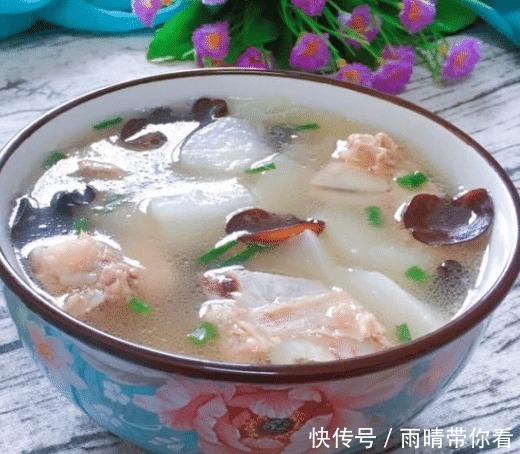 排骨萝卜汤营养又好喝的做法