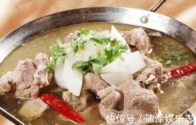 炖羊肉,料不能随便放!多数人放它,毁了一锅肉,难怪肉柴膻味重