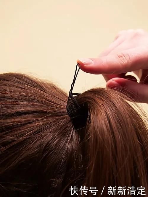 美丽无死角的女孩，都把发型换成了这些样子