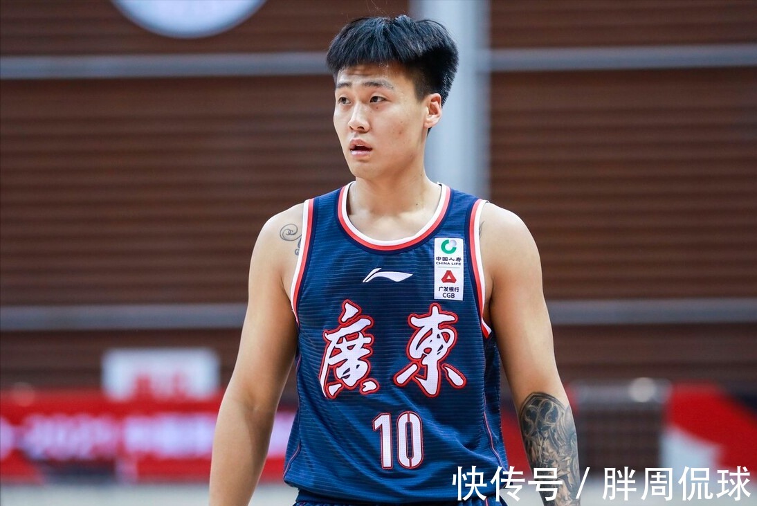 CB凌晨零点,赵睿对撕CBA名记,宏远核心离队,杜锋没说实话