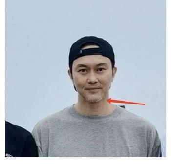 张智霖称录完《哥哥》就退圈,袁咏仪在线辟谣:不用理他,想多了