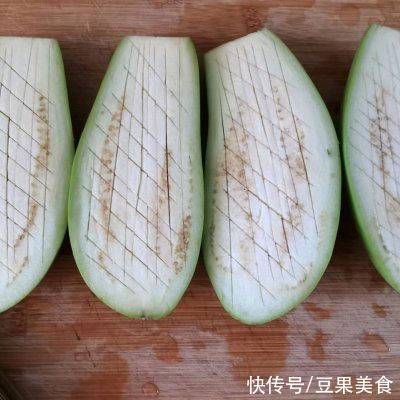 胆固醇|家常菜烤箱菜—锡纸茄子