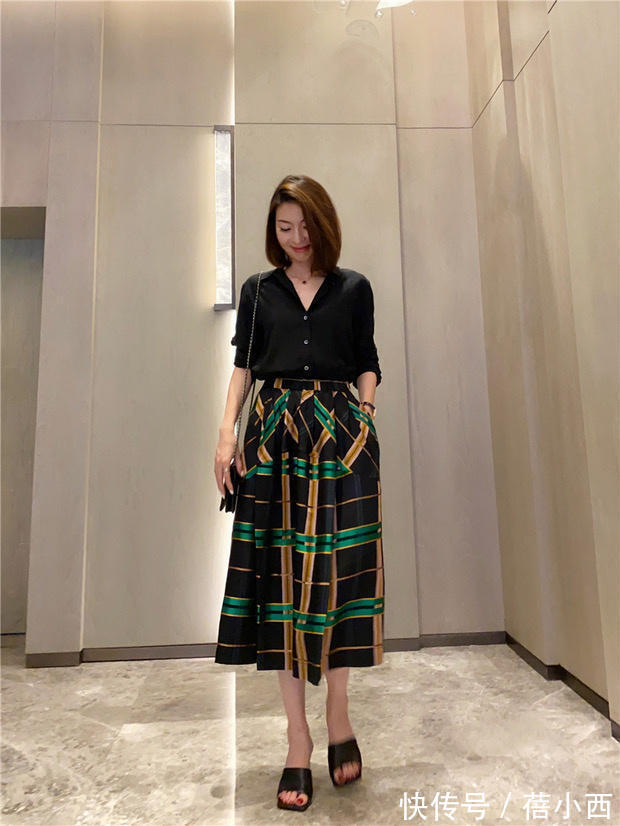 利落|30、40+女性的职场风怎么穿!掌握这4点,get优雅又高级的气场