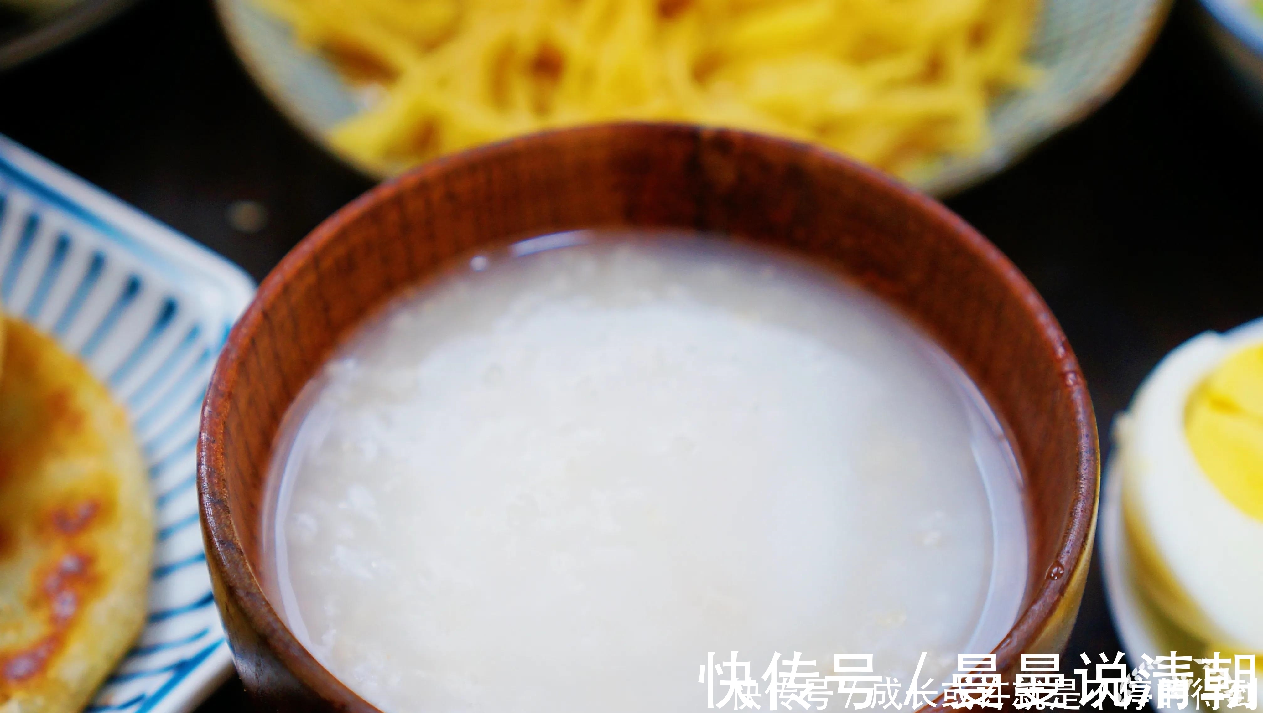 老少|晒晒我家的早餐，食材多样又健康，好吃不贵有营养，老少都爱