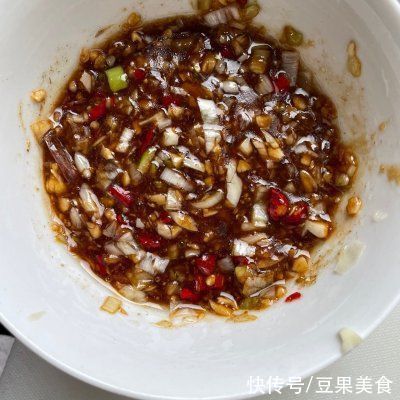 烤茄子|烤茄子。我家吃了十年，竟然还没吃腻