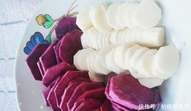 这样一份餐盘上开出来的花朵,温暖而美丽,你想把它做出来送给谁