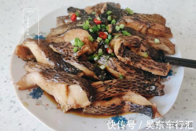 氨基酸|这才是我家最爱吃的鱼，不煎不炸无水无油，掀开锅盖那一刻太香了