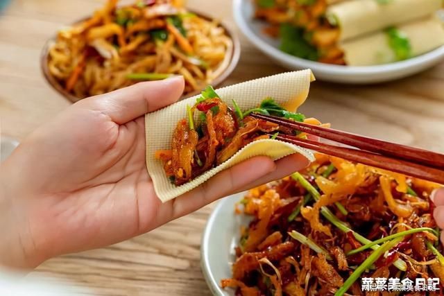 上过春晚的家常菜，10元一大盘，干香酥韧真上头