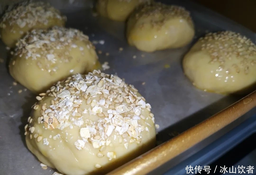 制作|教你制作奶香汉堡胚,一次发酵,松软香甜,营养健康放心吃