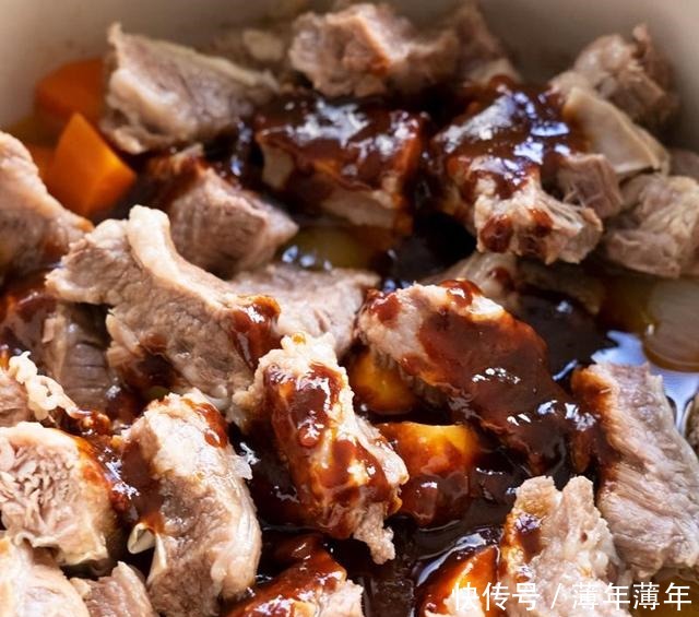贵妃牛腩|焖牛腩时,老厨子教我这样做,出锅后瞬间飘香百米,还不用一滴水