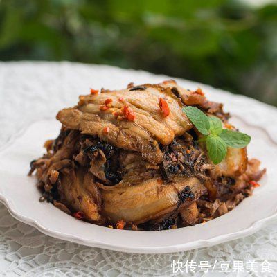 大勺|妈妈的菜干爆扣肉(过节待客硬菜,毫无保留的技巧)