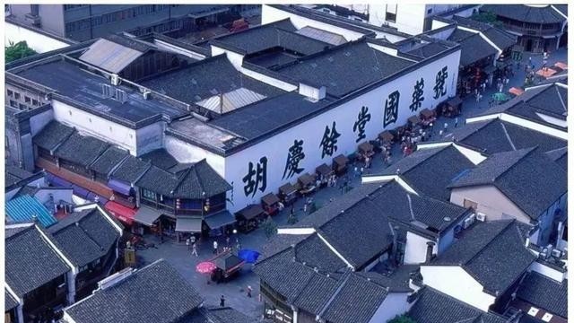 清朝|从屌丝到大佬,一个放牛娃是如何成为清朝首富的?