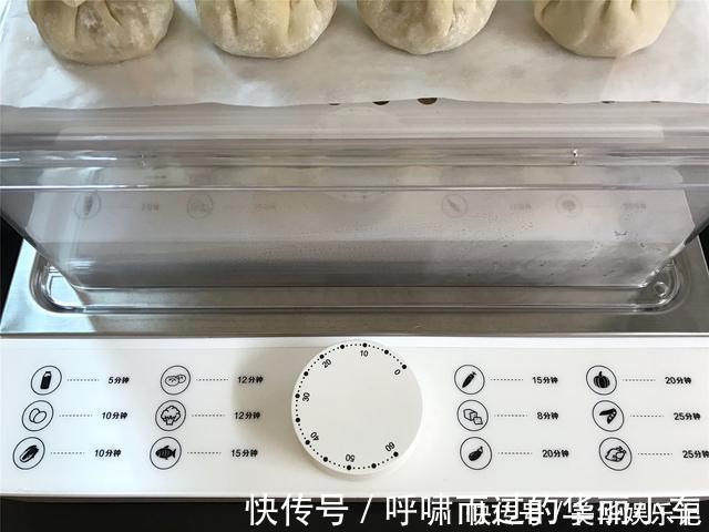 快手|饺子皮加1碗糯米,做成快手早餐,皮薄馅大,一人一屉不够吃