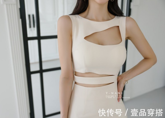 时尚|女神孙允珠时尚搭配:卡塔尼亚晶莹砂砾飘绢晚礼裙