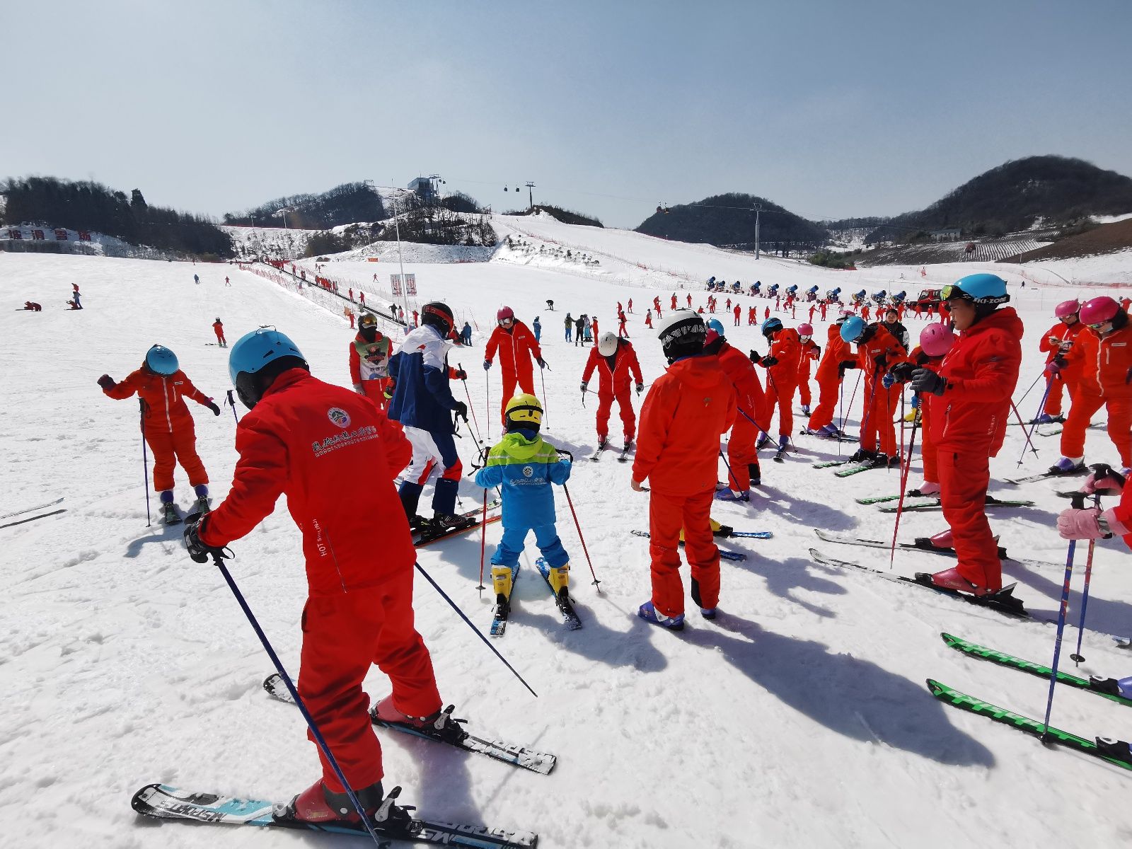 职工|州卫健委开展“绿葱坡冰雪之旅”活动