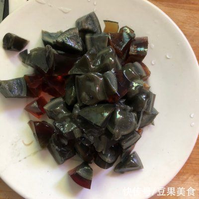 超级简单的皮蛋瘦肉粥，赶快get起来