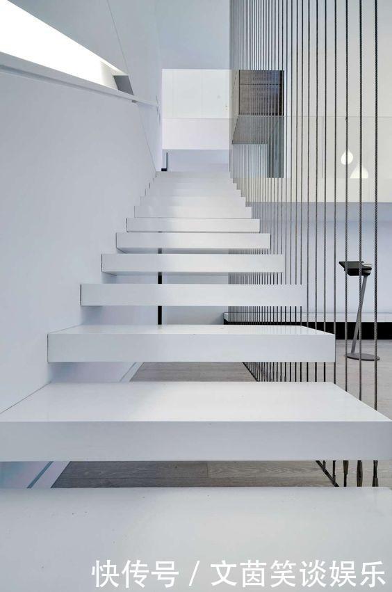 亮点|下次换了复式楼，楼梯我就打算从这5种挑，随便哪款都是全屋亮点
