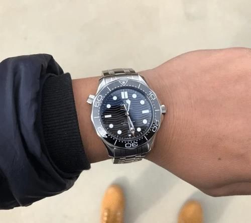 潜水表不知道怎么挑选？三款适合男士日常佩戴的潜水表