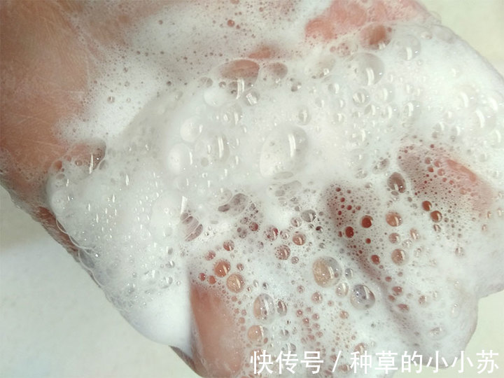 伪科学|皂基洗面奶真的毁脸吗，氨基酸一定就好用吗，别再相信这些伪科学