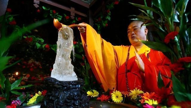 释永信|脱掉佛门宗教的外衣,释永信还剩下什么?大家是这样说的