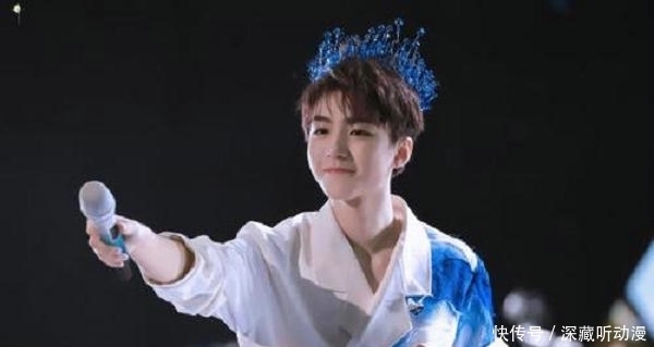 王俊凯|没有倒闭,只是搬家了,王俊凯父母新开奶茶店,排队如同打疫苗