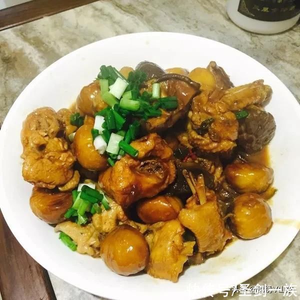 请收下2021年夜饭菜单,25道荤素搭配有凉菜,待客超有面子