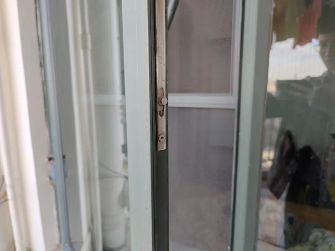 浴缸|有哪些好看不好用的设计？第一个看着就来气