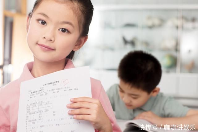 学习态度|明明在小学阶段是学霸，怎么到了初中像变了一个人似的，成绩大幅下滑。