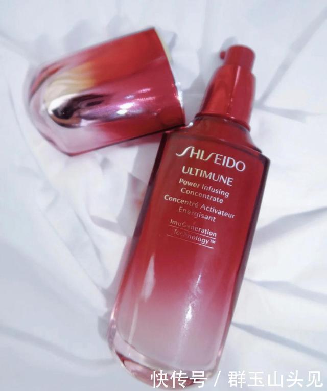 40岁以上用精华,就别考虑这几款了,风刮的大却不抗老,关键还贵