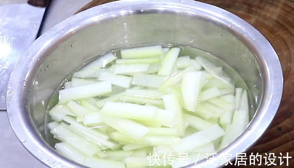 做法|冬瓜哪种做法最香，厨师长都跟它一块炒，鲜香入味，做一盘不够吃