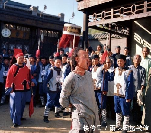 谭嗣同行刑时，妻子因没有孩子而哭泣，谭嗣同：还不如没有