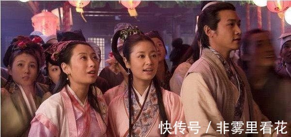 王兄@苏轼问美女一个问题，她只说了8个字，然后就有了一首千古名词！