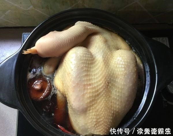 腿腳|70歲奶奶堅持30年,天天都要喝它,腸胃消化好,腿腳也更有勁!