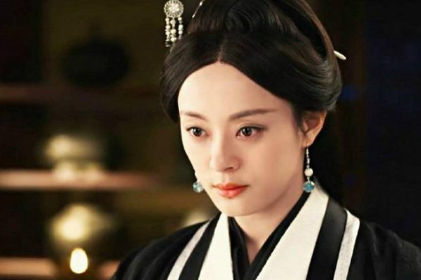 不甘寂寞|秦国两位太后为何不甘寂寞?一人因为爱,一人因为权力和欲望