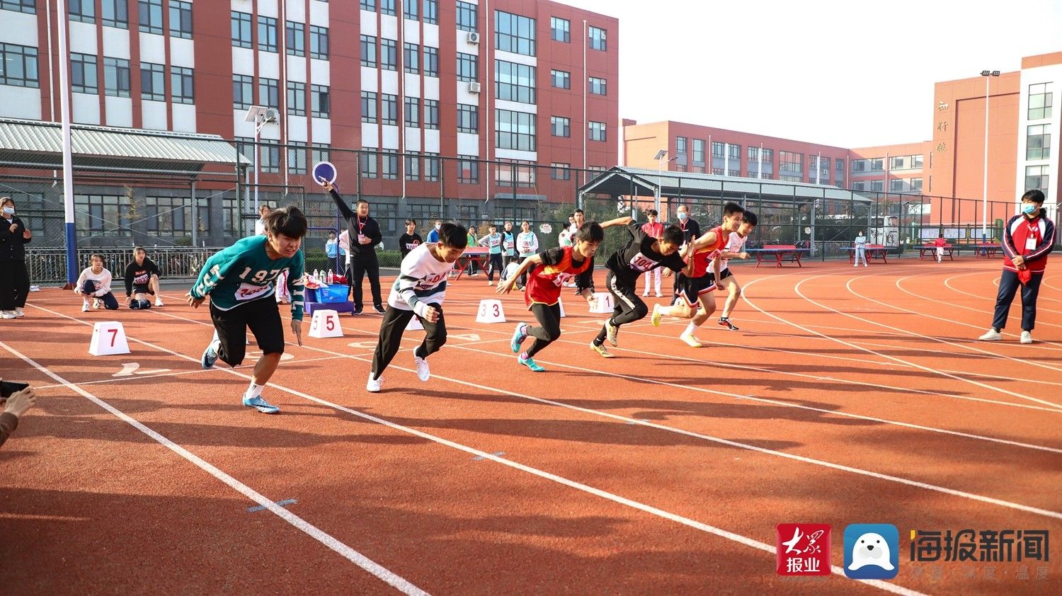 中小学校|日照高新区2021年中小学生秋季田径运动会成功举办