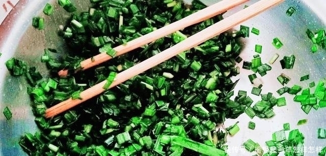 鸡精|它素有“菜中之荤”的美称,吃它能能改善肠道,润肠通便!