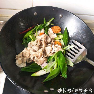家常菜|家常菜这么多，葱爆羊肉一定不可错过
