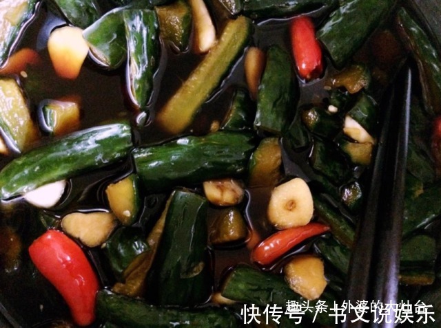 外婆用了半辈子的腌黄瓜秘方,只需简单3步,口感清脆,好吃下饭