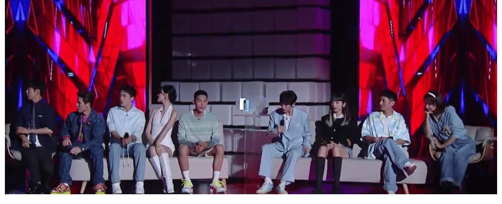 快乐大本营|《快本》的天要变?何炅或退居二线,杜海涛上位成芒果台新宠?