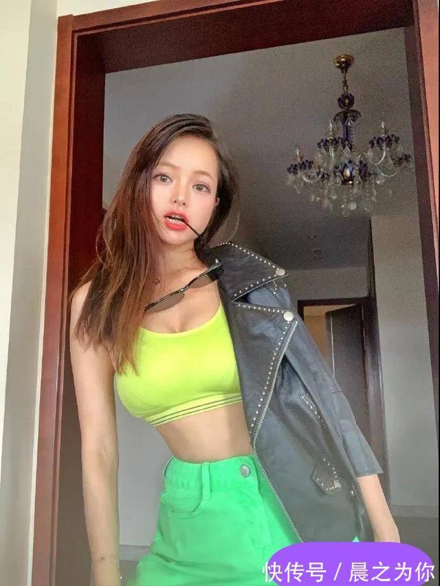 小姐姐|00后舞蹈少女因身材过于饱满,转行健身行业,练就迷人好身材