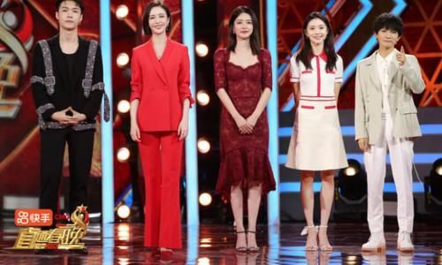 总导演透露:2021年央视春晚选歌“从阳台上来”