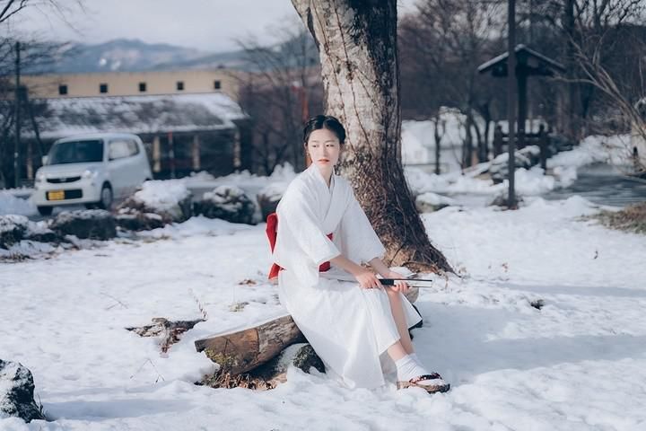  下雪|雪花说，每到冬天等下雪 也等你