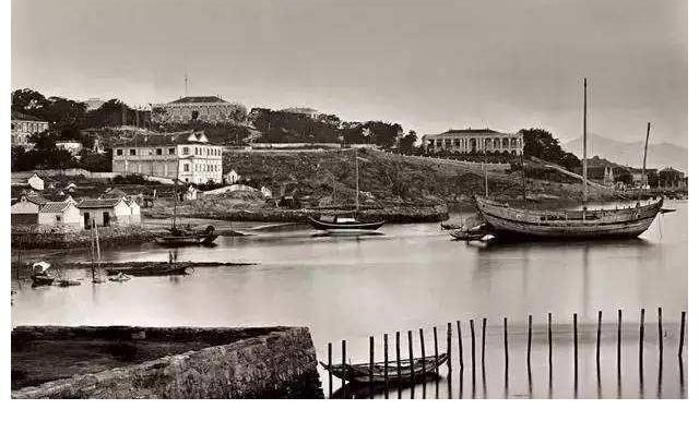 東周列國傳|他10歲看成人雜志，50歲主持性教育節(jié)目，罵過無數(shù)人，火遍全中國