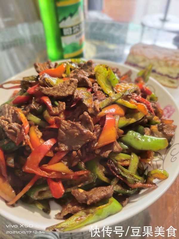 鲜肉丝|零失败青椒肉丝，大厨原来这么好当