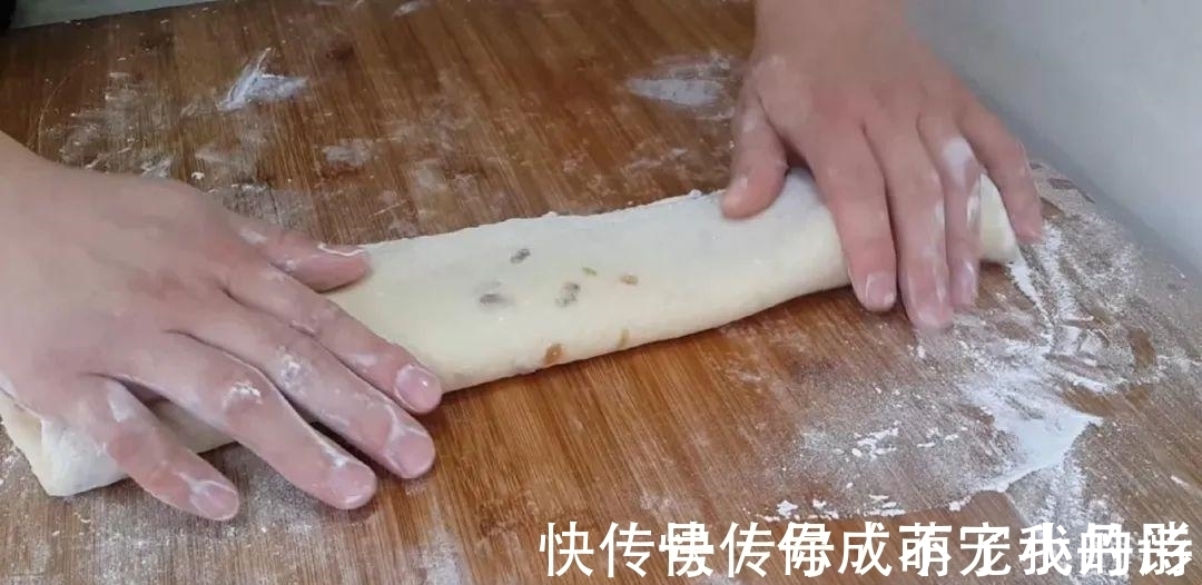 以后面粉就这样做，一次炸一锅，个个香酥掉渣，比油条麻花还好吃