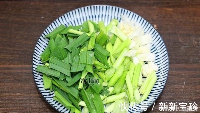 来回|大热天, 最受欢迎的菜就是它了, 不油不腻, 下酒又下饭, 越吃越香