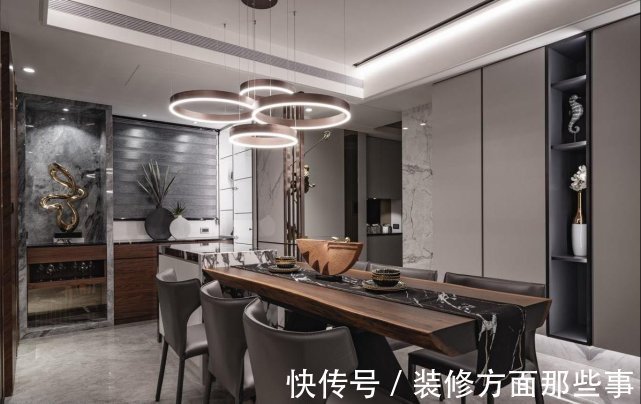 衣帽间|169平现代风三居室房,收纳设计和空间机能设计完美