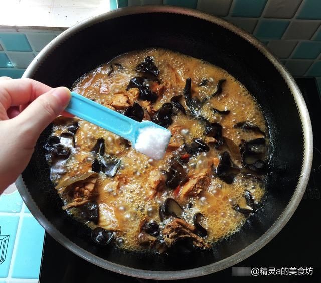 秋天要常吃这肉，18元一斤，低脂肪高蛋白，简单一烧香又鲜，好吃