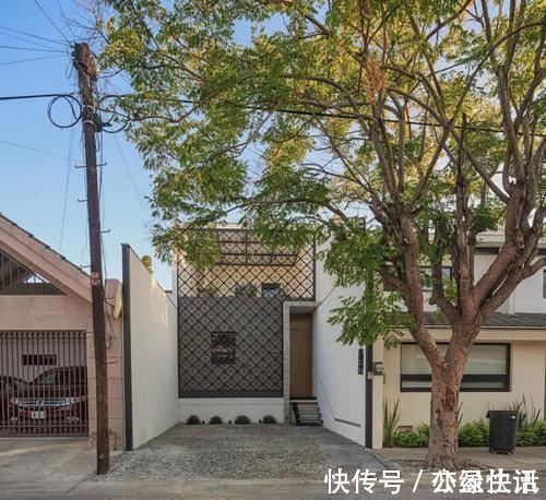 别墅|老房扒掉盖栋别墅,115平带车库放豪车,花300万村里人都说出息了