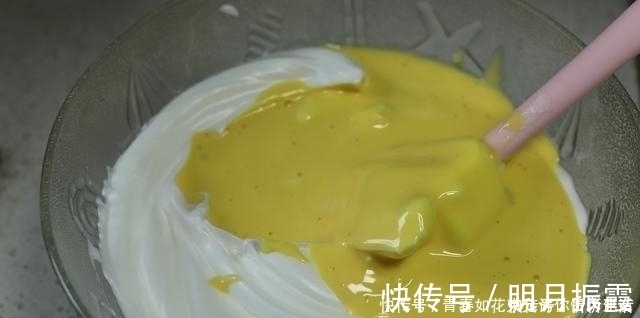 蛋糕|周末在家做下午茶,网友看了直呼:吃不完,我可以来帮忙